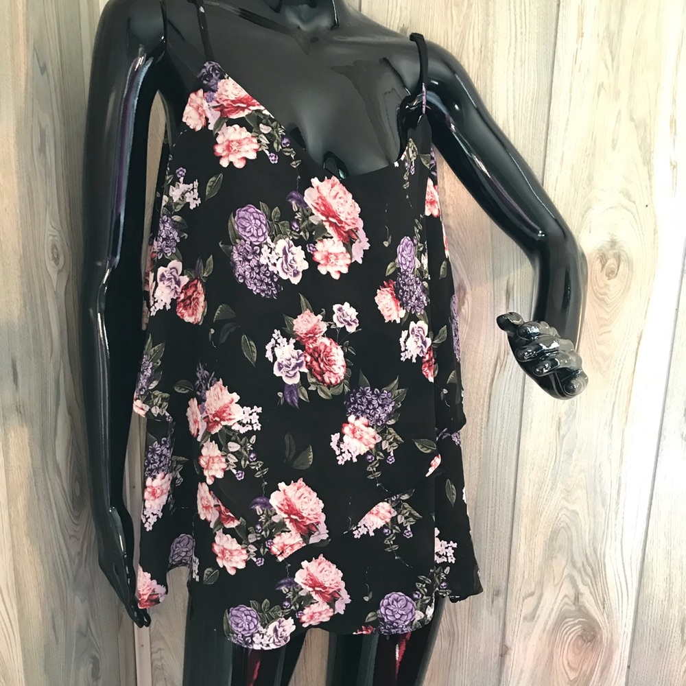 Size 2x Plus Torrid Flower Tank